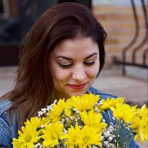 Meet your Posher, Nicoletta